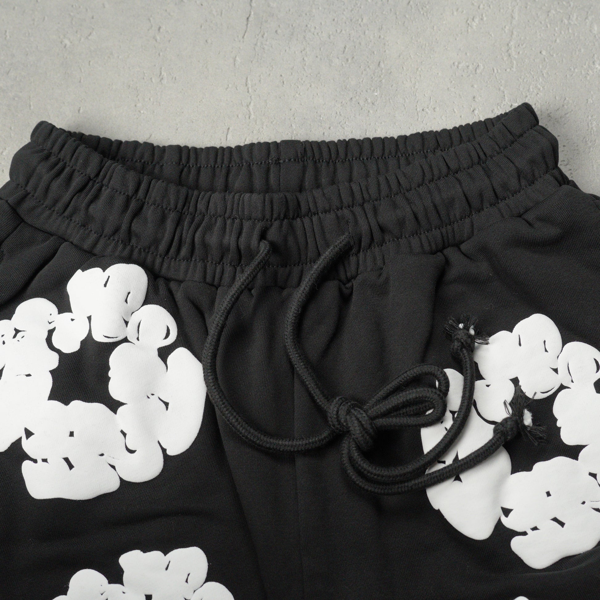 Denim Tears The Cotton Wreath Shorts 'Black'
