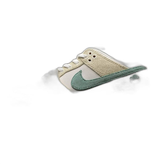 Jarritos × Nike SB Dunk Low "Phantom and Malachite"