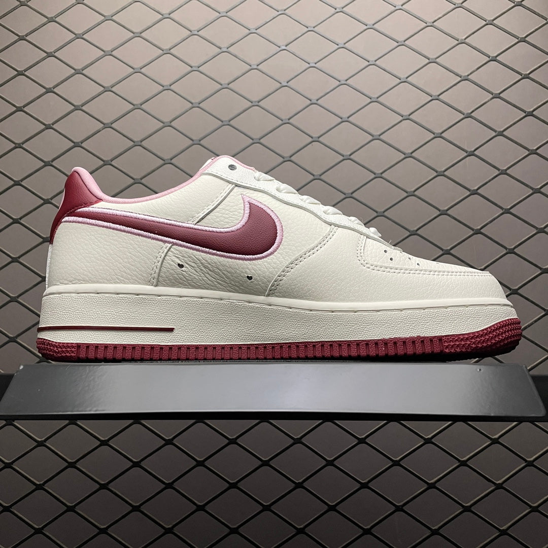 Nike WMNS Air Force 1 Low "Valentine’s Day"