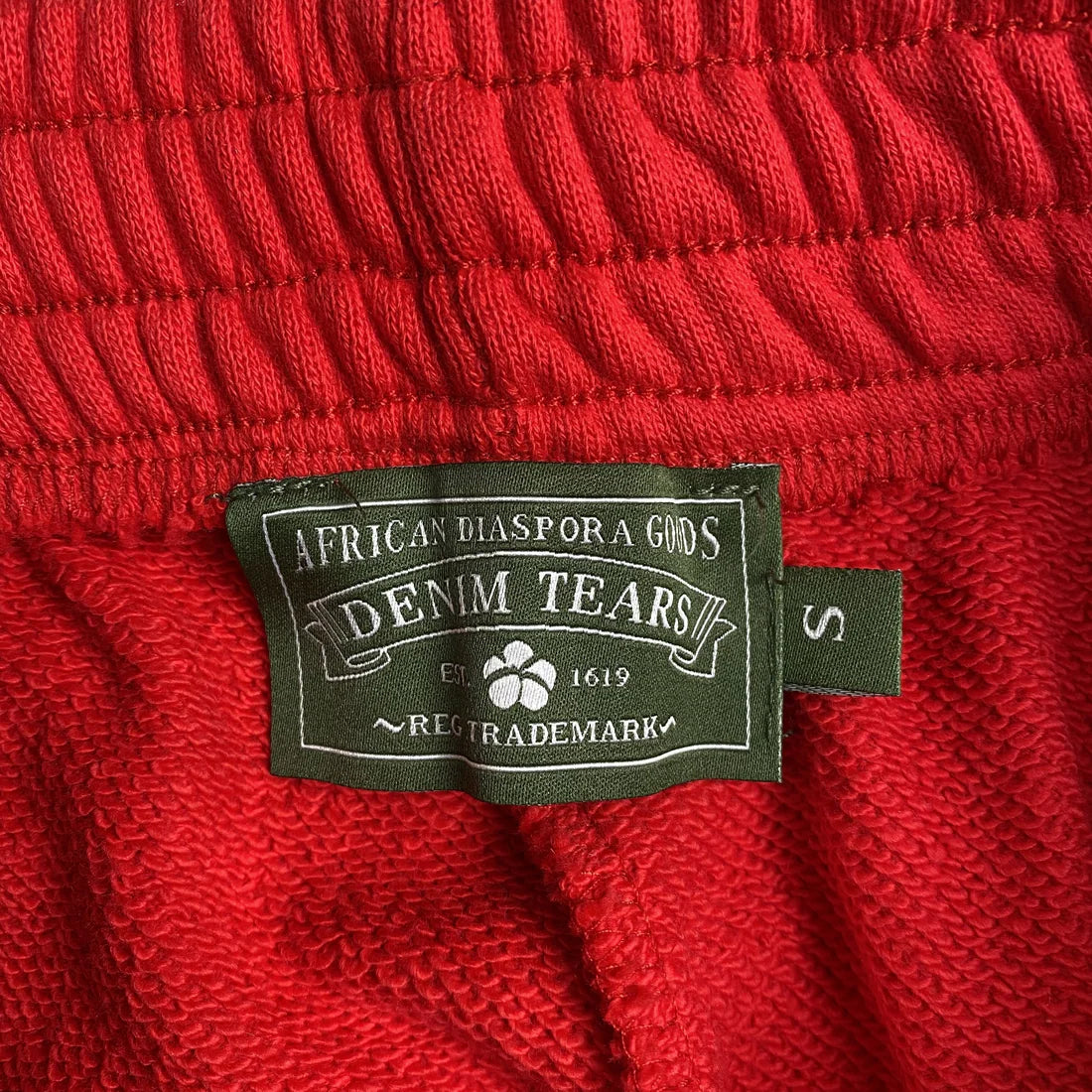 TEARS スウェットパンツ RED