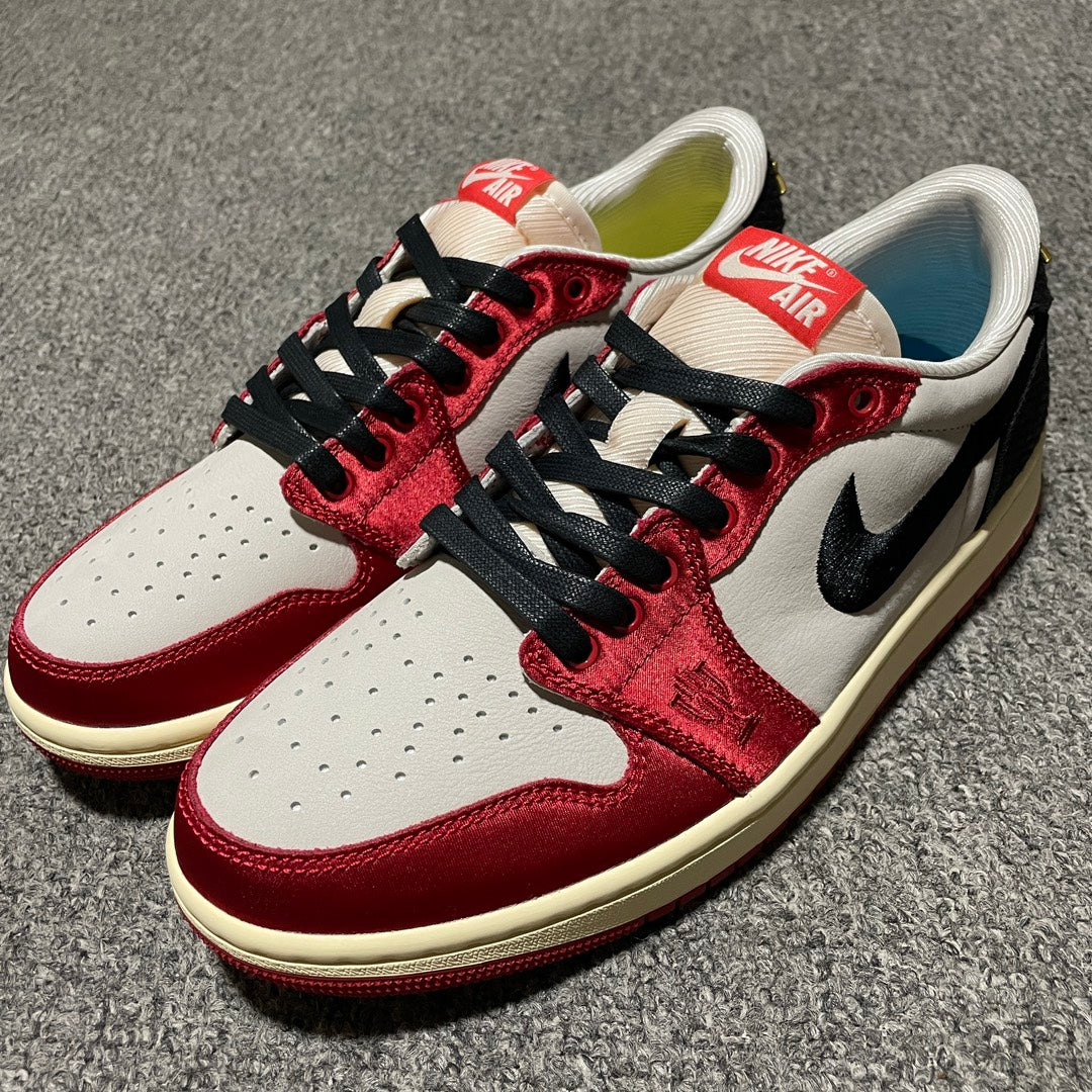 Trophy Room × Nike Air Jordan 1 Low OG "Sail and Varsity Red"