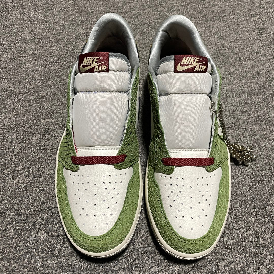 Nike Air Jordan 1 Low OG "Chinese New Year/Year of the Dragon"