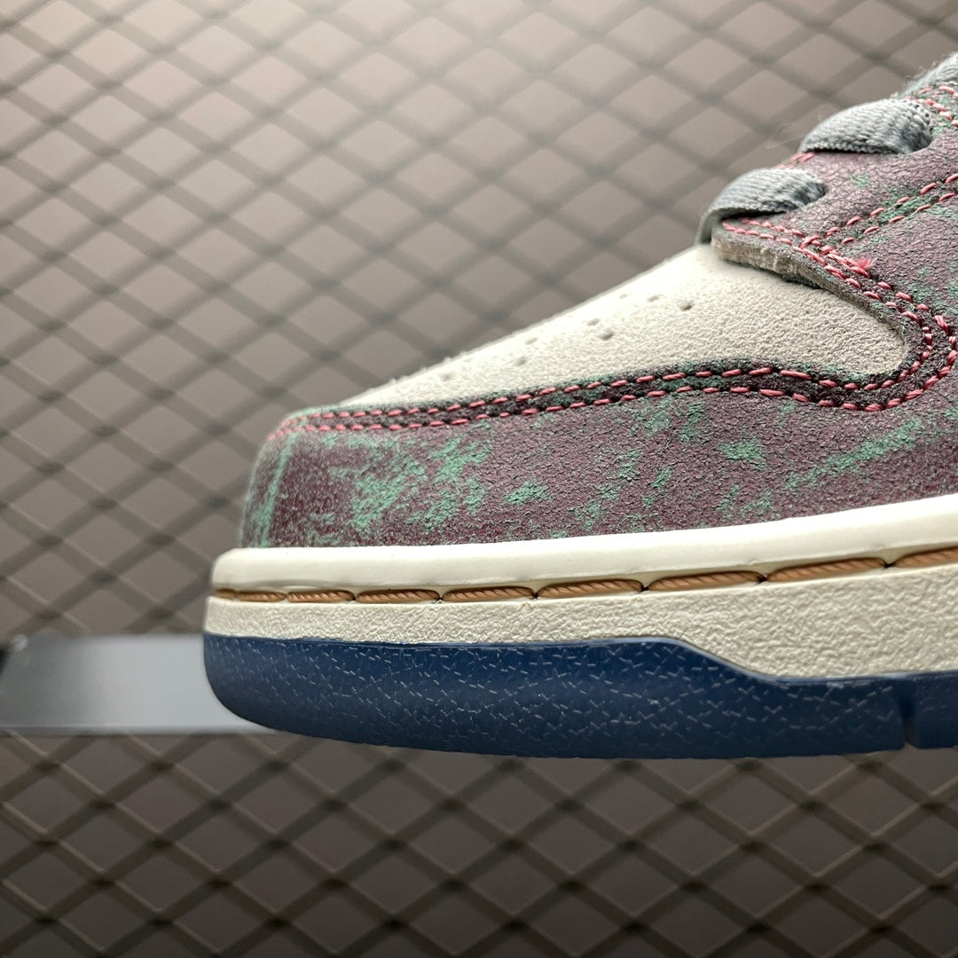 Crenshaw Skate Club × Nike SB Dunk Low PRO QS "Sail/Light Blue-Cedar"