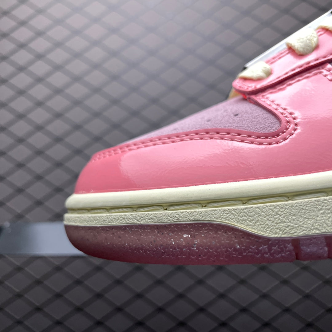 Nike WMNS Dunk Low "Barbie"