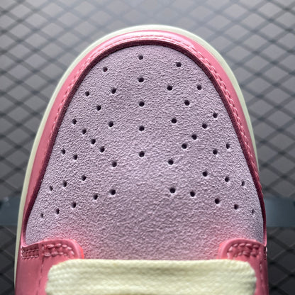 Nike WMNS Dunk Low "Barbie"