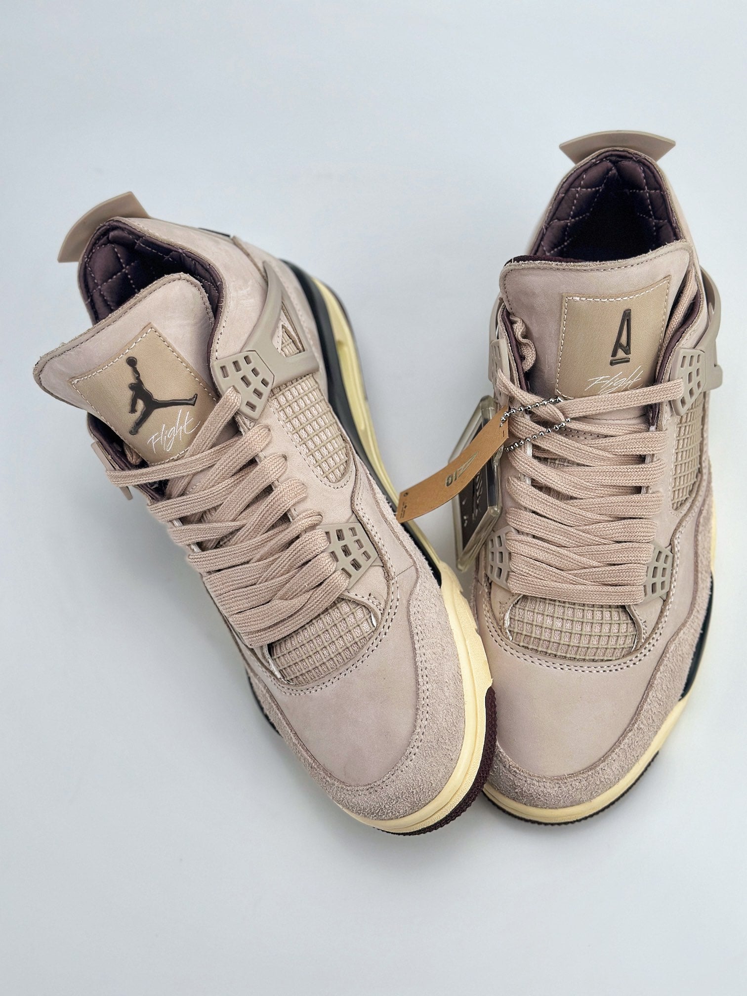 A Ma Maniére × Nike  Air Jordan 4 OG SP "Phantom"