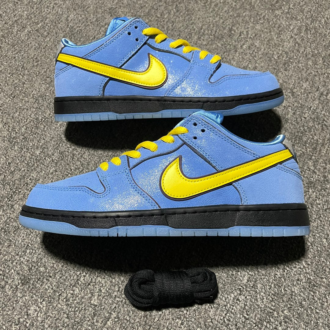 The Powerpuff Girls × Nike SB Dunk Low "Bubbles"