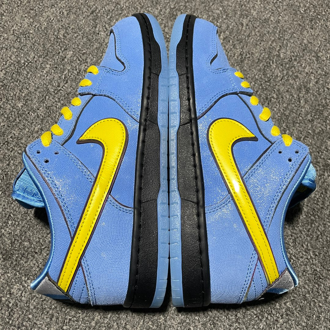 The Powerpuff Girls × Nike SB Dunk Low "Bubbles"