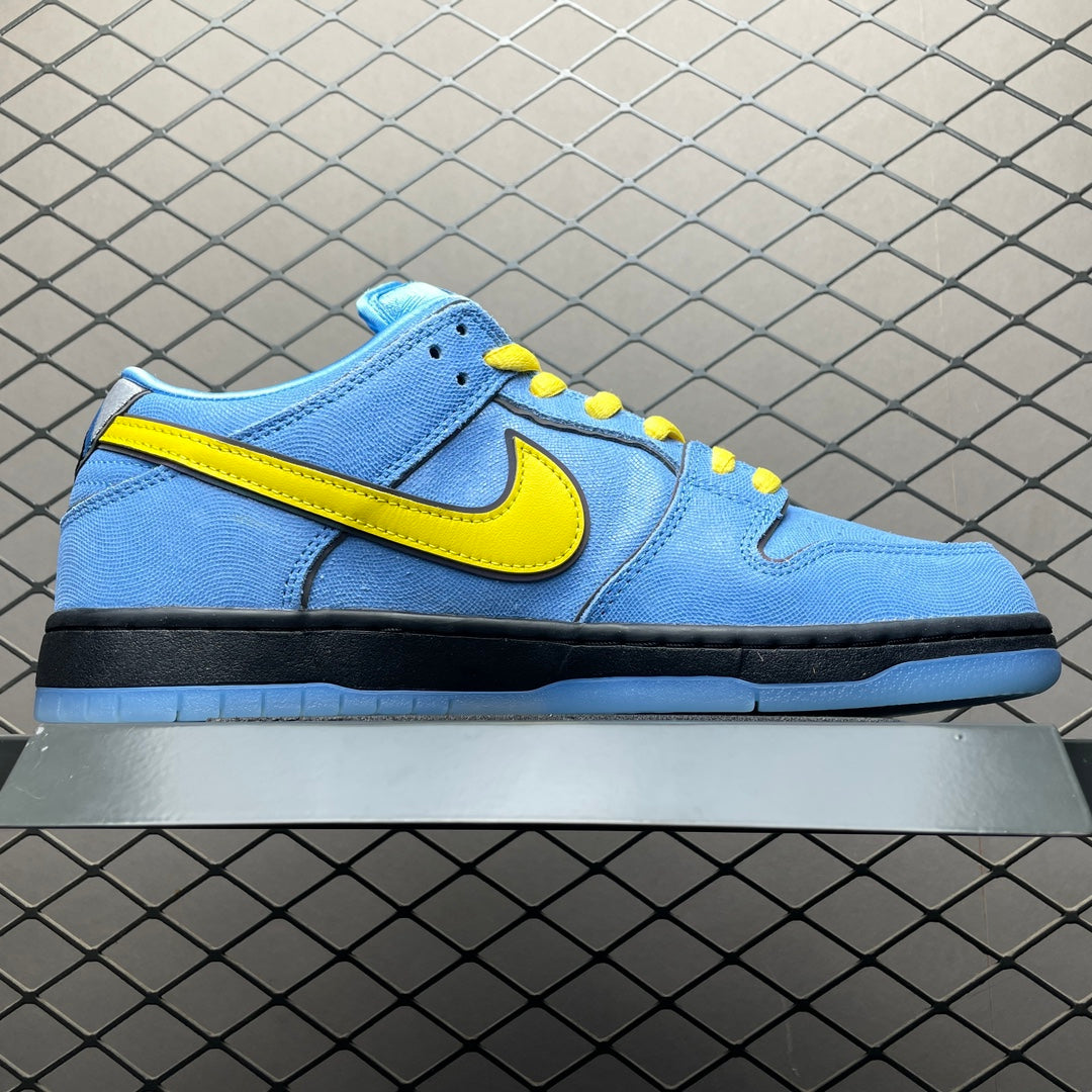 The Powerpuff Girls × Nike SB Dunk Low "Bubbles"