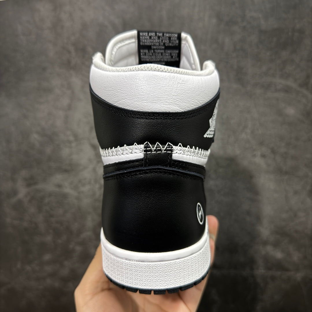 【N】fragment design × UNION × Nike Air Jordan 1 Retro High OG "Black/White"