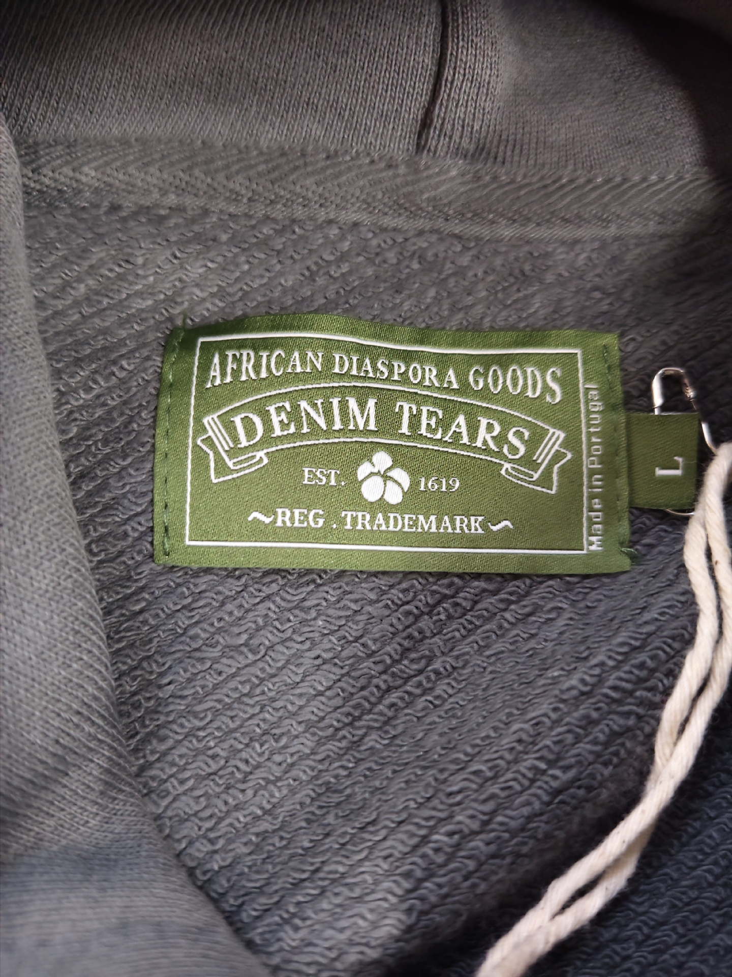 デニムティアーズ　ジップパーカー