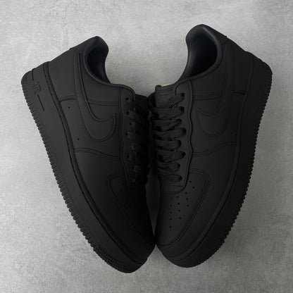 AIR FORCE 1 マットブラック