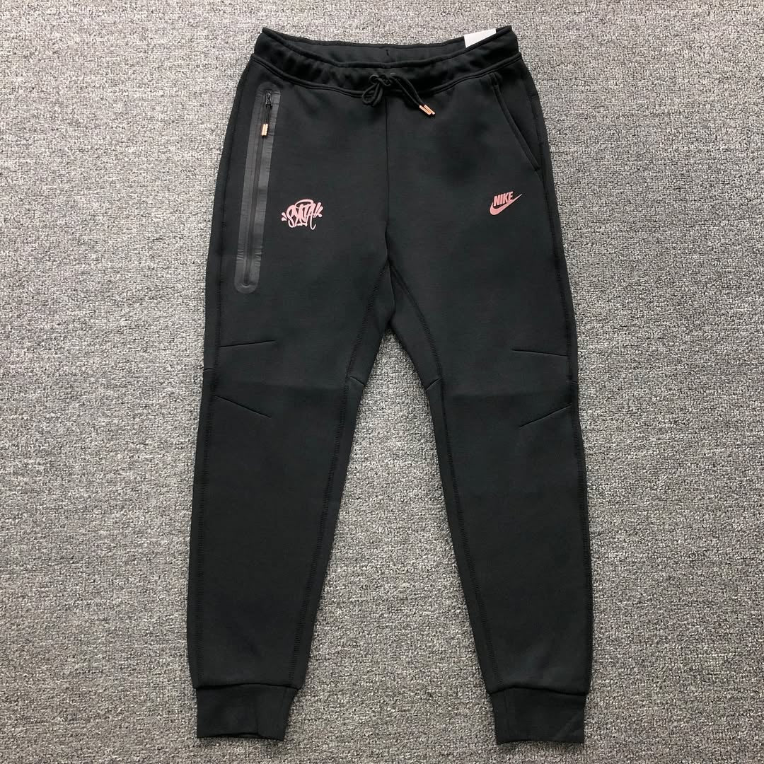 Syna Techfleece セットアップ