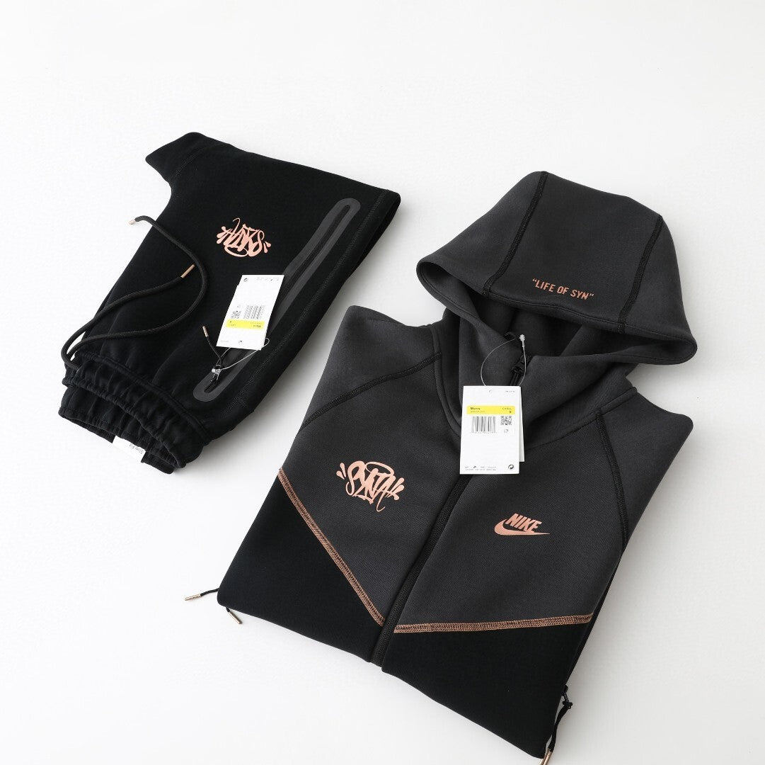 Syna Techfleece セットアップ