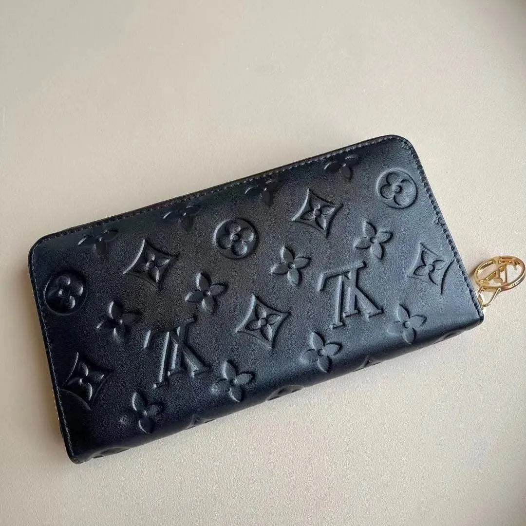 Louis Vuitton Zippy Wallet