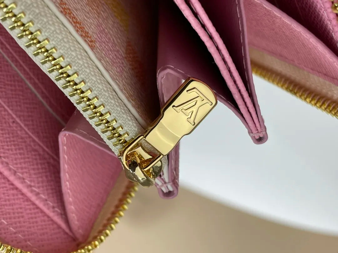 Louis Vuitton Zippy Wallet