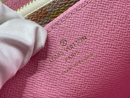Louis Vuitton Zippy Wallet