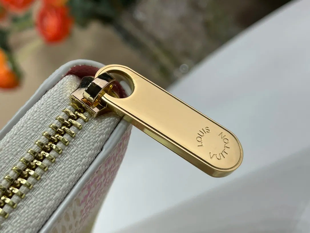 Louis Vuitton Zippy Wallet