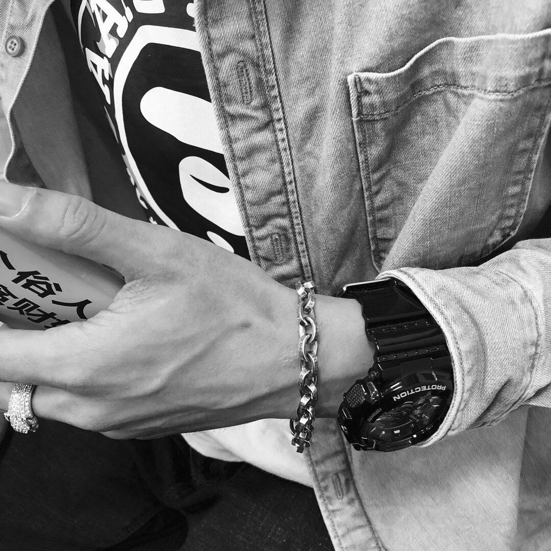CHROME HEARTS クロムハーツ 厚みのあるブレスレット