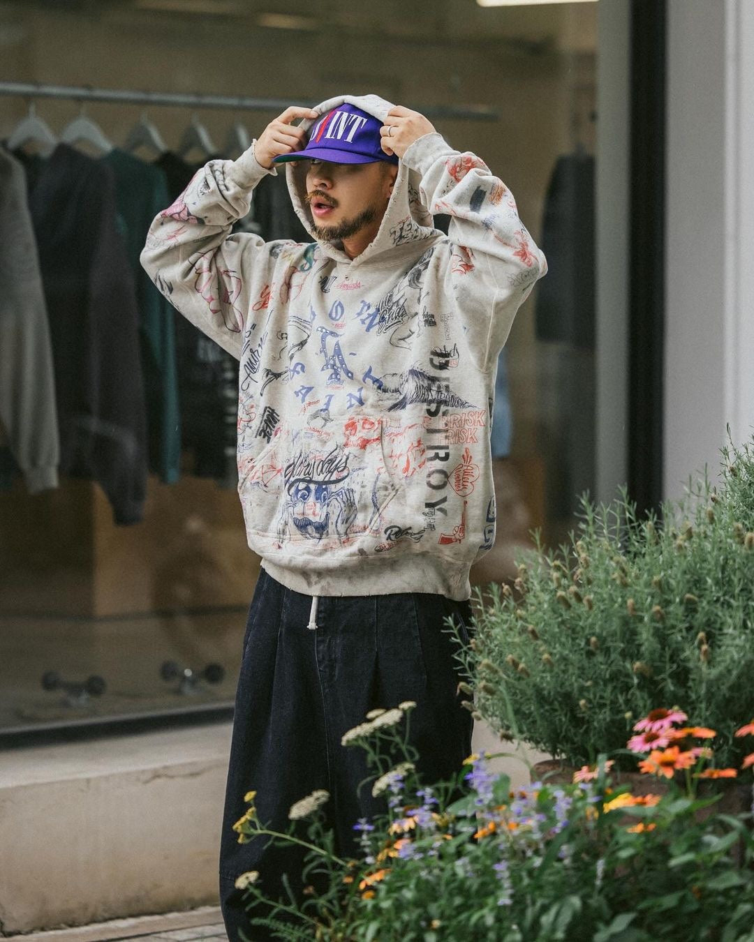 SAINT Mxxxxxx sweatshirt