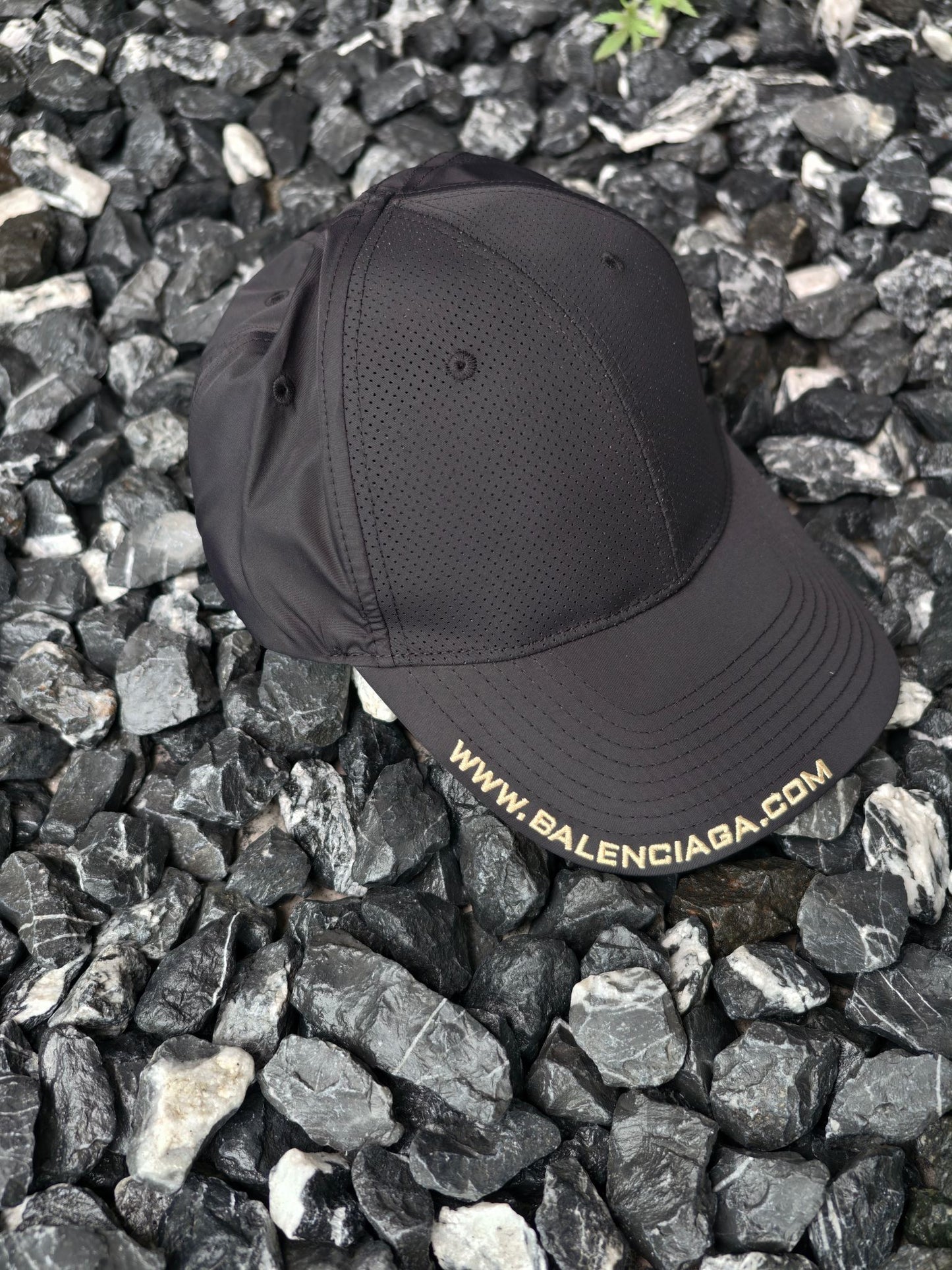 Balenciaga Logo Embroidered Mesh Baseball Cap