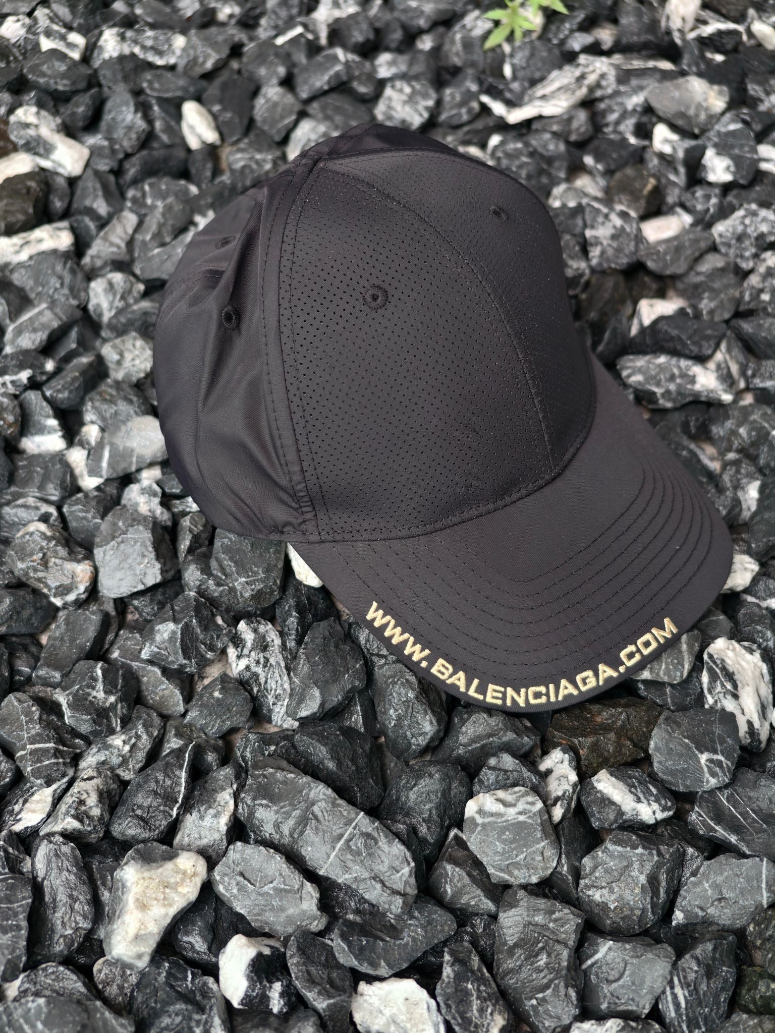 Balenciaga Logo Embroidered Mesh Baseball Cap
