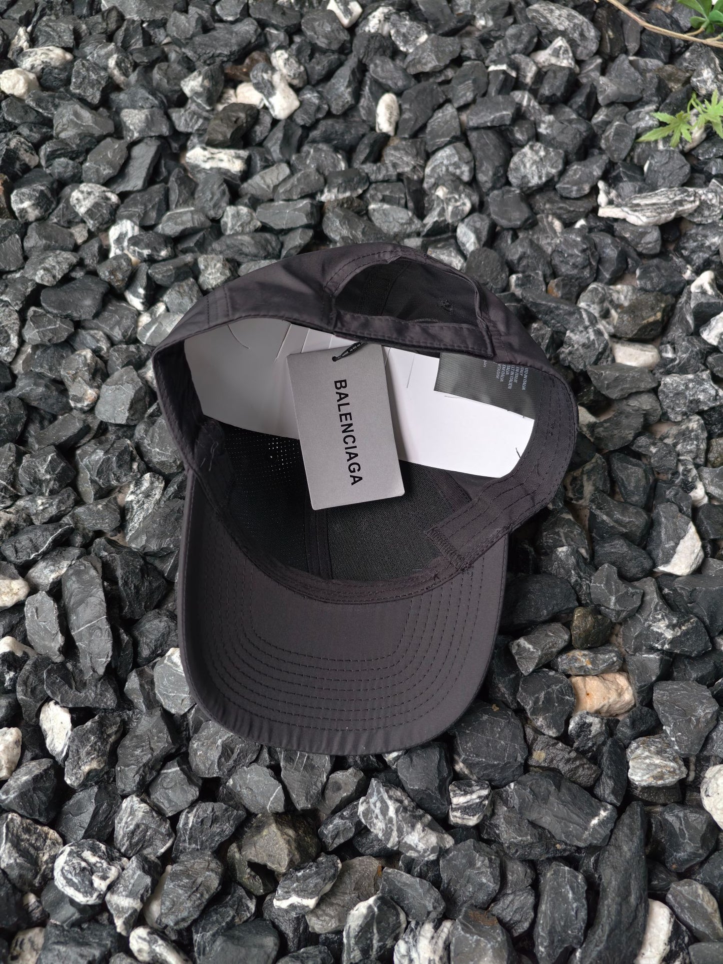 Balenciaga Logo Embroidered Mesh Baseball Cap