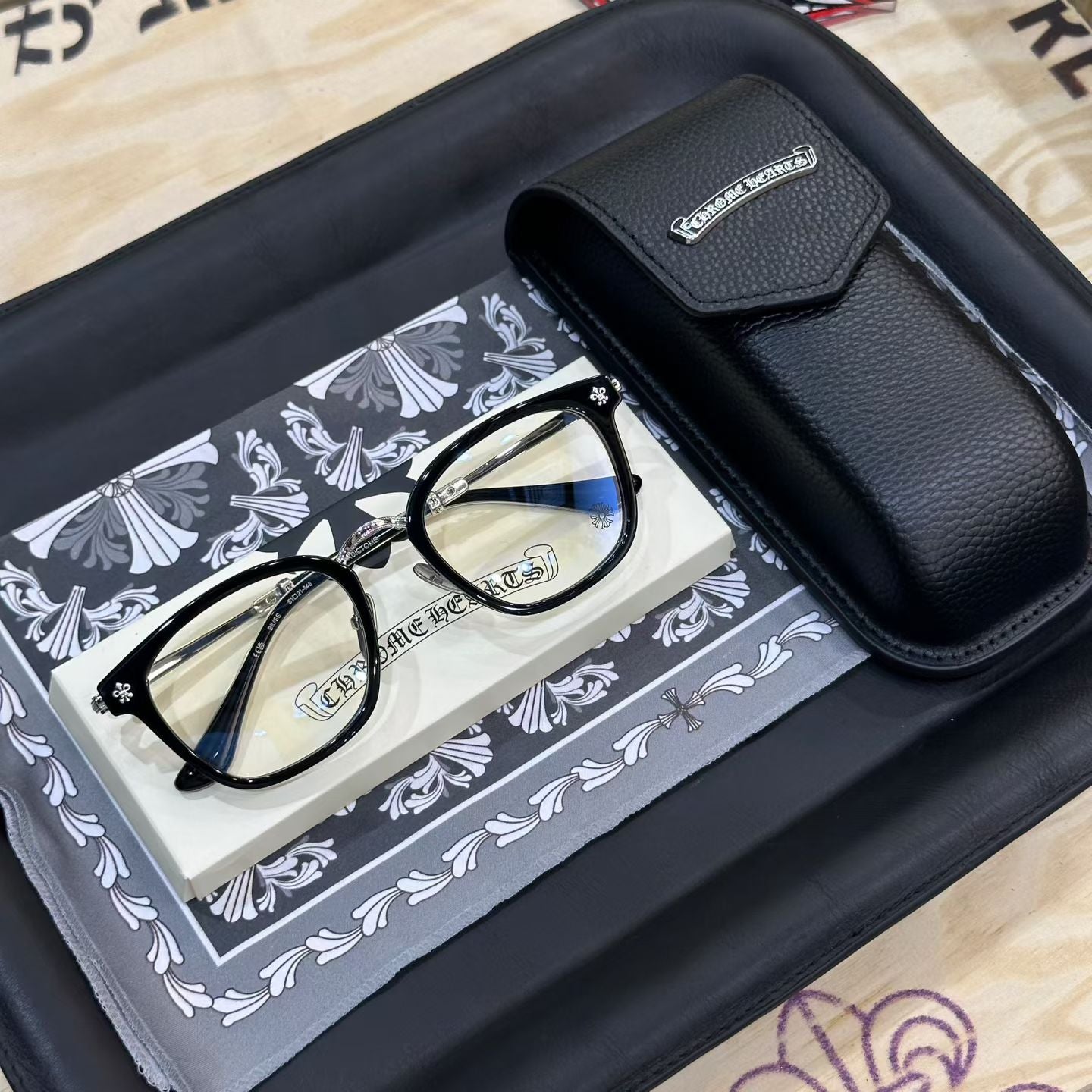 CHROME HEARTS STRAPADICTOME GLASSES