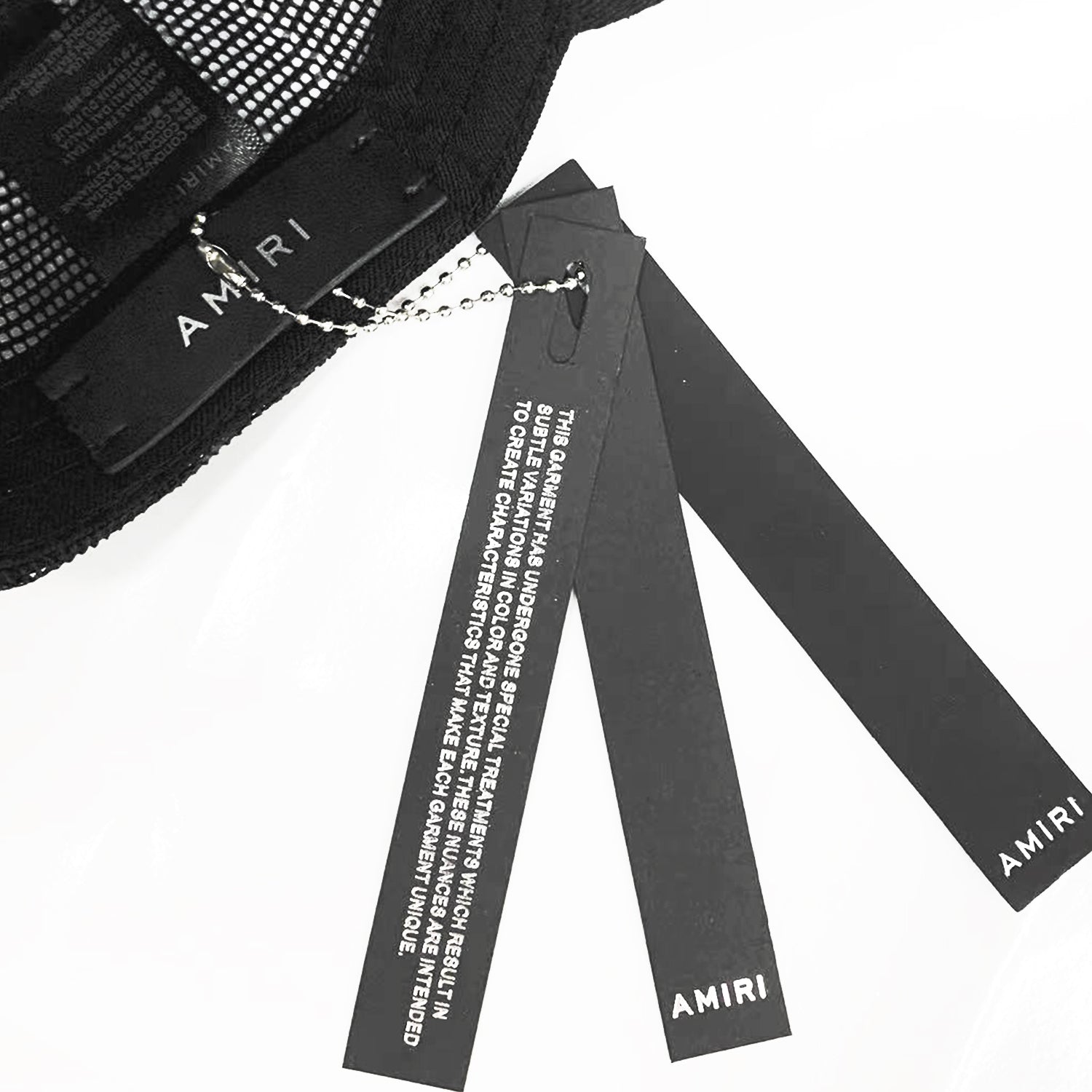 Amiri hat