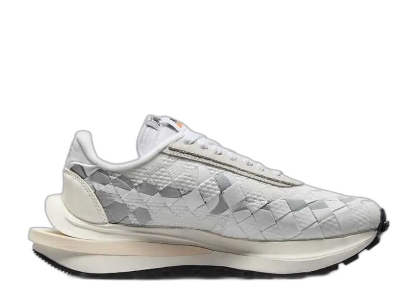 Jean-Paul Gaultier × sacai × Nike Air Woven VaporWaffle "White"