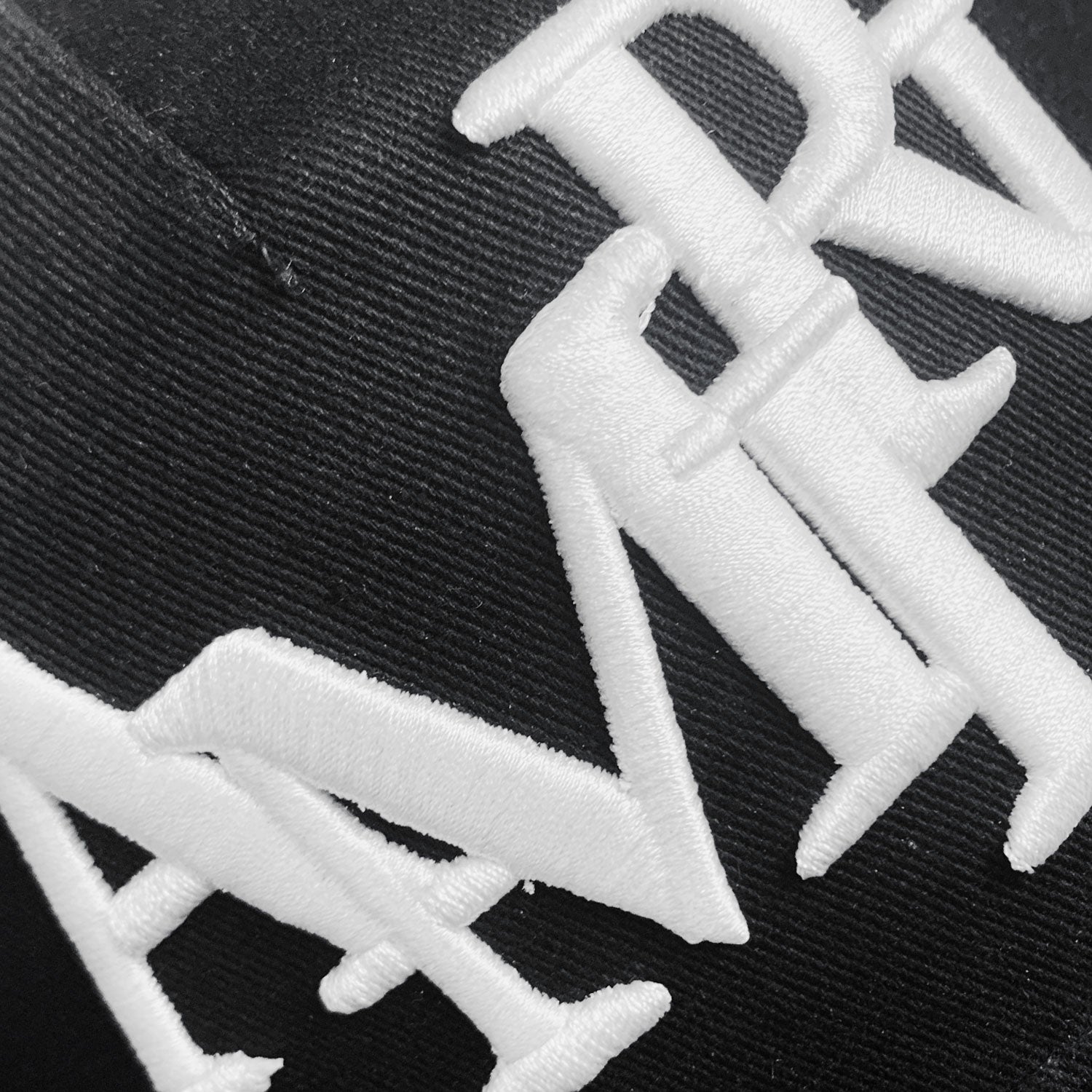 Amiri hat
