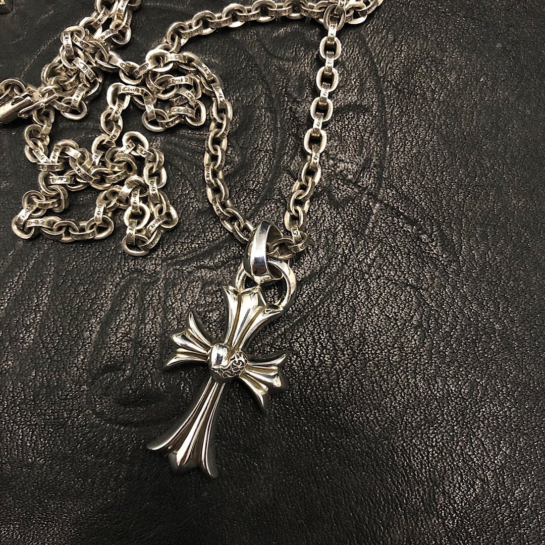 CHROME HEARTS Heart Cross Necklace