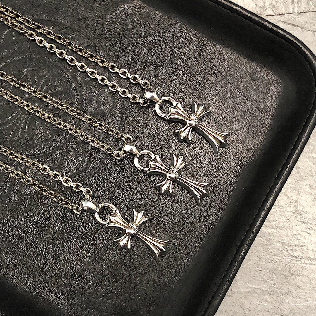 CHROME HEARTS Heart Cross Necklace