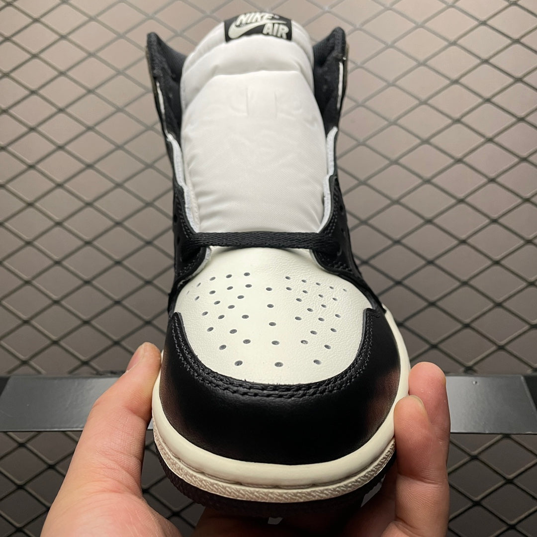 Nike Air Jordan 1 High OG "Sail/Dark Mocha/Black"
