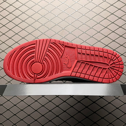 Air Jordan 1 Retro " Chicago"