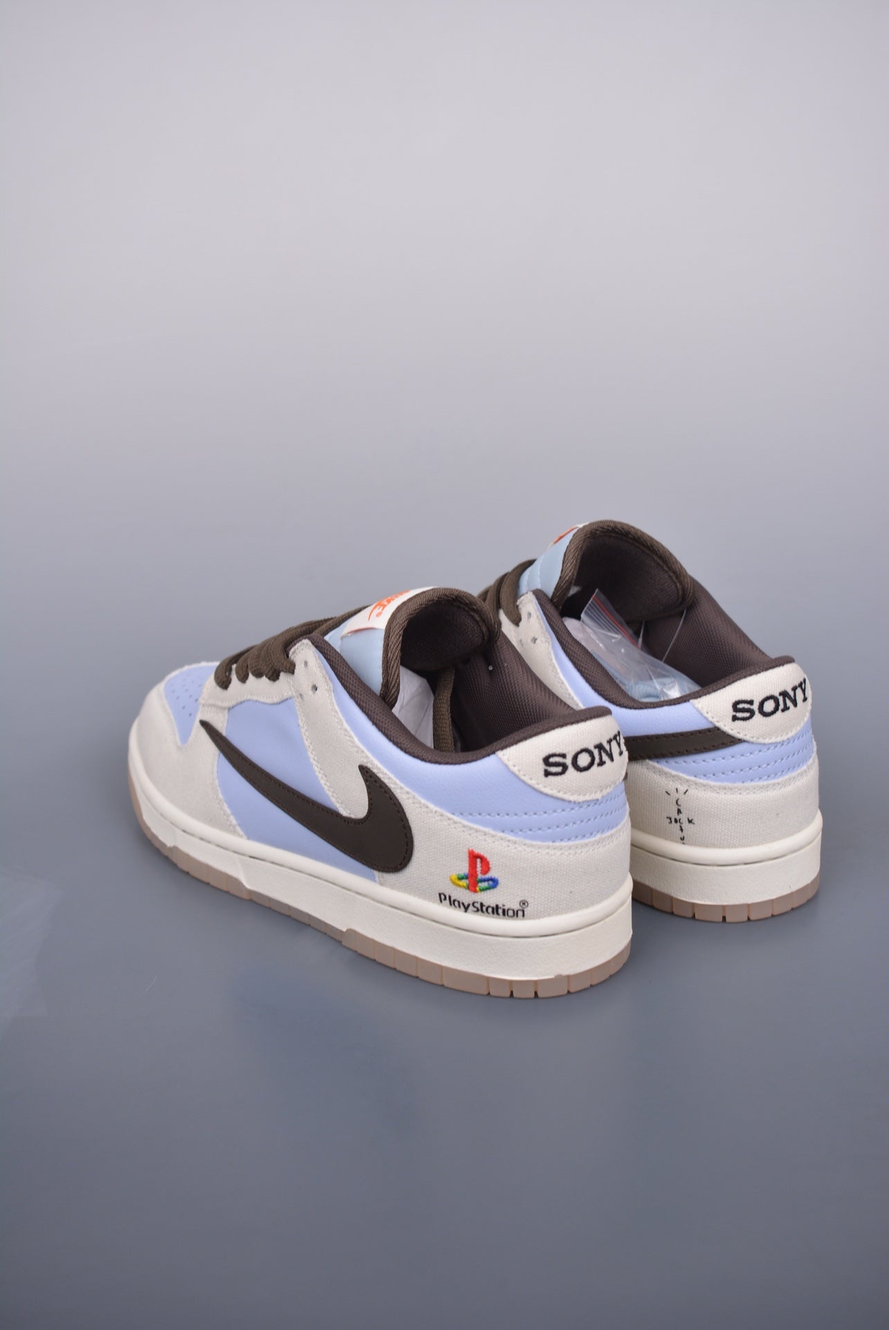 Nike Dunk Low Travis Scott x PlayStation
