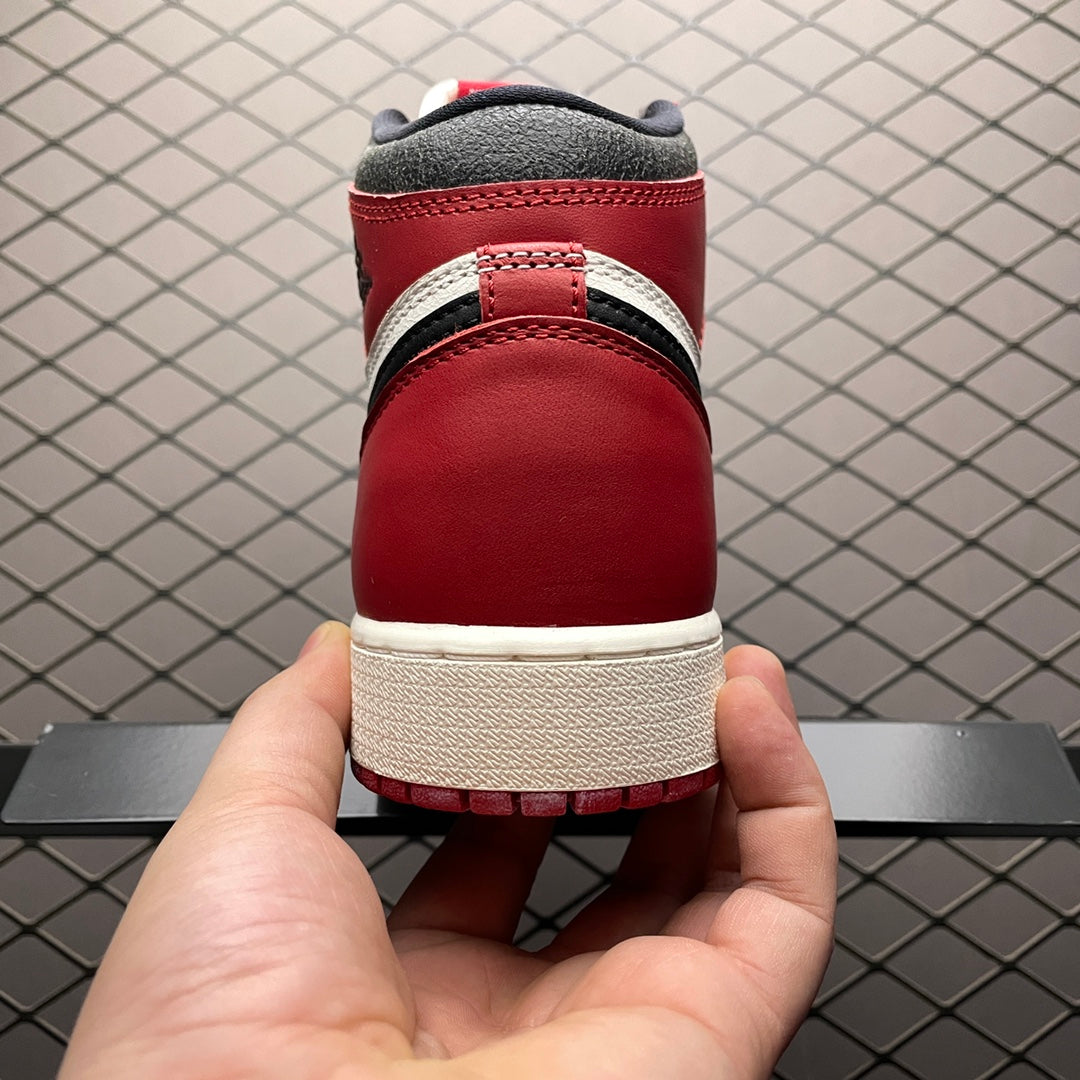 Nike Air Jordan 1 High OG "Lost & Found/Chicago"