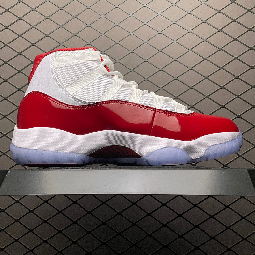 Nike Air Jordan 11 "Varsity Red"