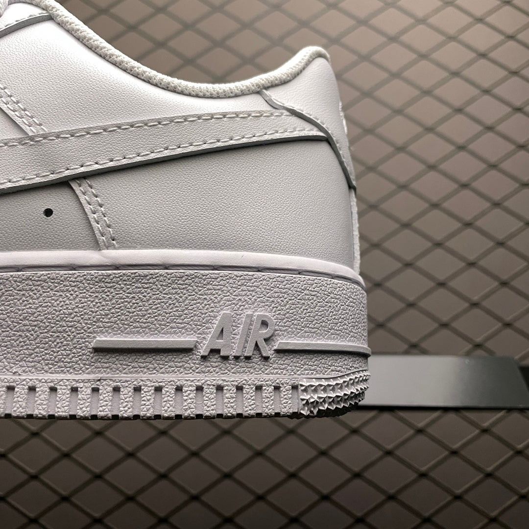 NIKE AIR FORCE 1 LOW“07 white”