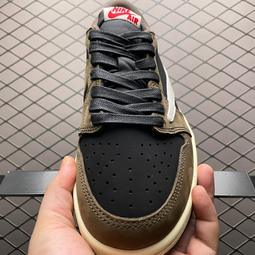 Travis Scott × Nike Air Jordan 1 Low OG SP-T "Black/Dark Mocha"