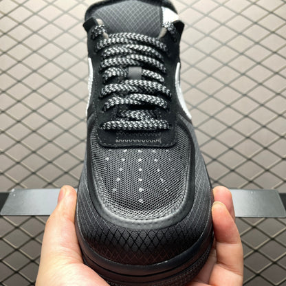 Off-White × Nike Air Force 1 Low "Black"