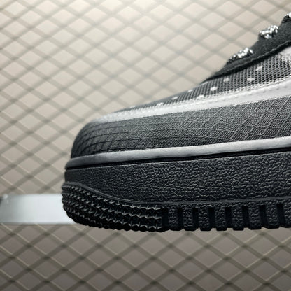 Off-White × Nike Air Force 1 Low "Black"