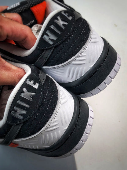 TIGHTBOOTH × Nike SB Dunk Low "White/Black"