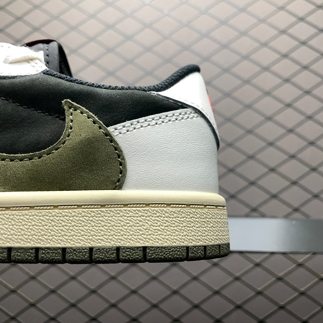 Travis Scott × Nike PS Air Jordan 1 Low OG "Medium Olive" (Kids)