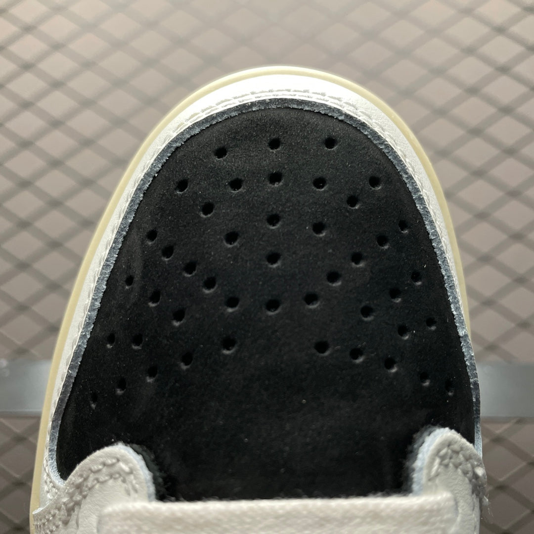 Travis Scott × Nike PS Air Jordan 1 Low OG "Medium Olive" (Kids)