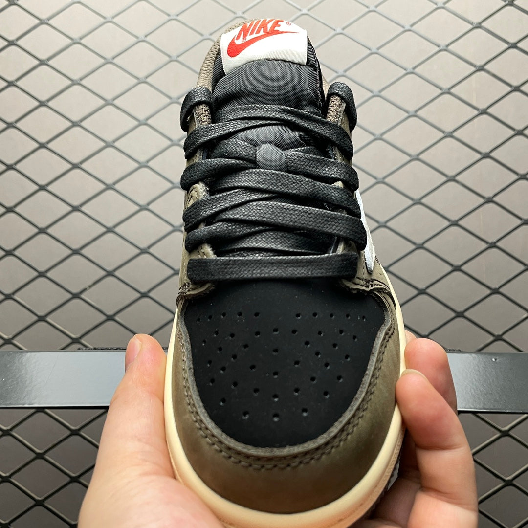 (Kids) Travis Scott × Nike Air Jordan 1 Low OG SP-T "Black/Dark Mocha"
