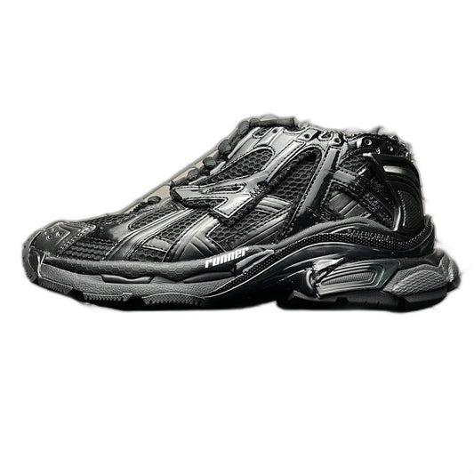 BALENCIAGA Runner "Black"