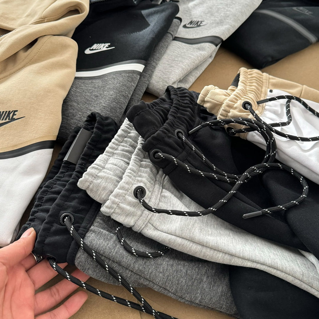 Nike Sportswear Tech Fleece Full Zip Hoodie ang Sweatpants