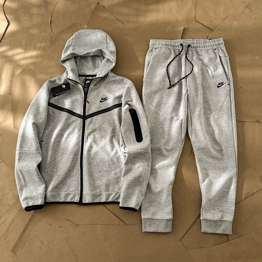 Nike Sportswear Tech Fleece Full Zip Hoodie ang Sweatpants