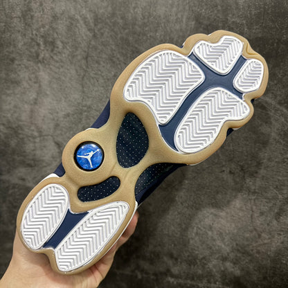 Nike Air Jordan 13 Retro "White and Midnight Navy"